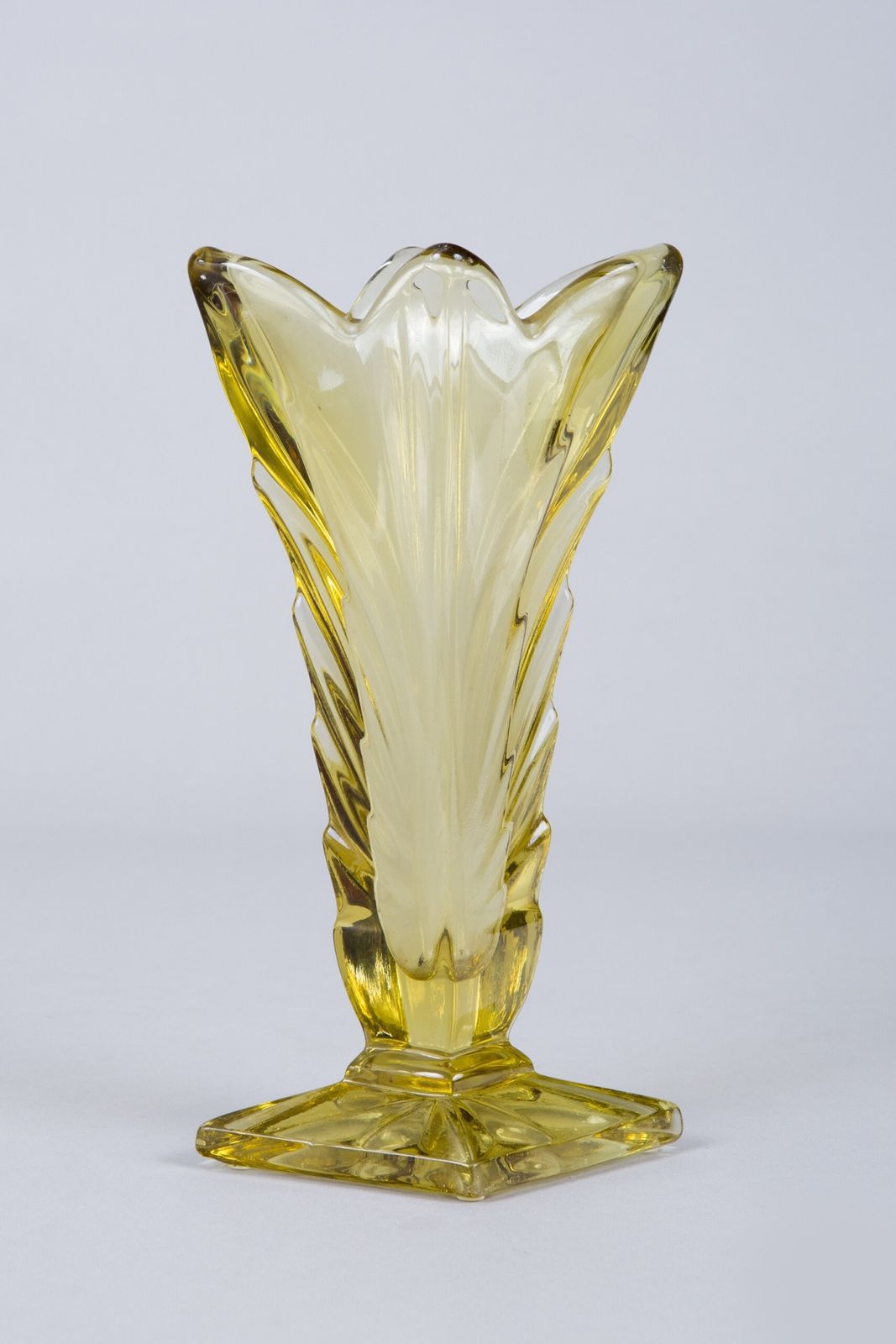 Glass Pink Yellow And Orange Vases Made In Bohemia, Original Condition. Art Deco photo vinterior