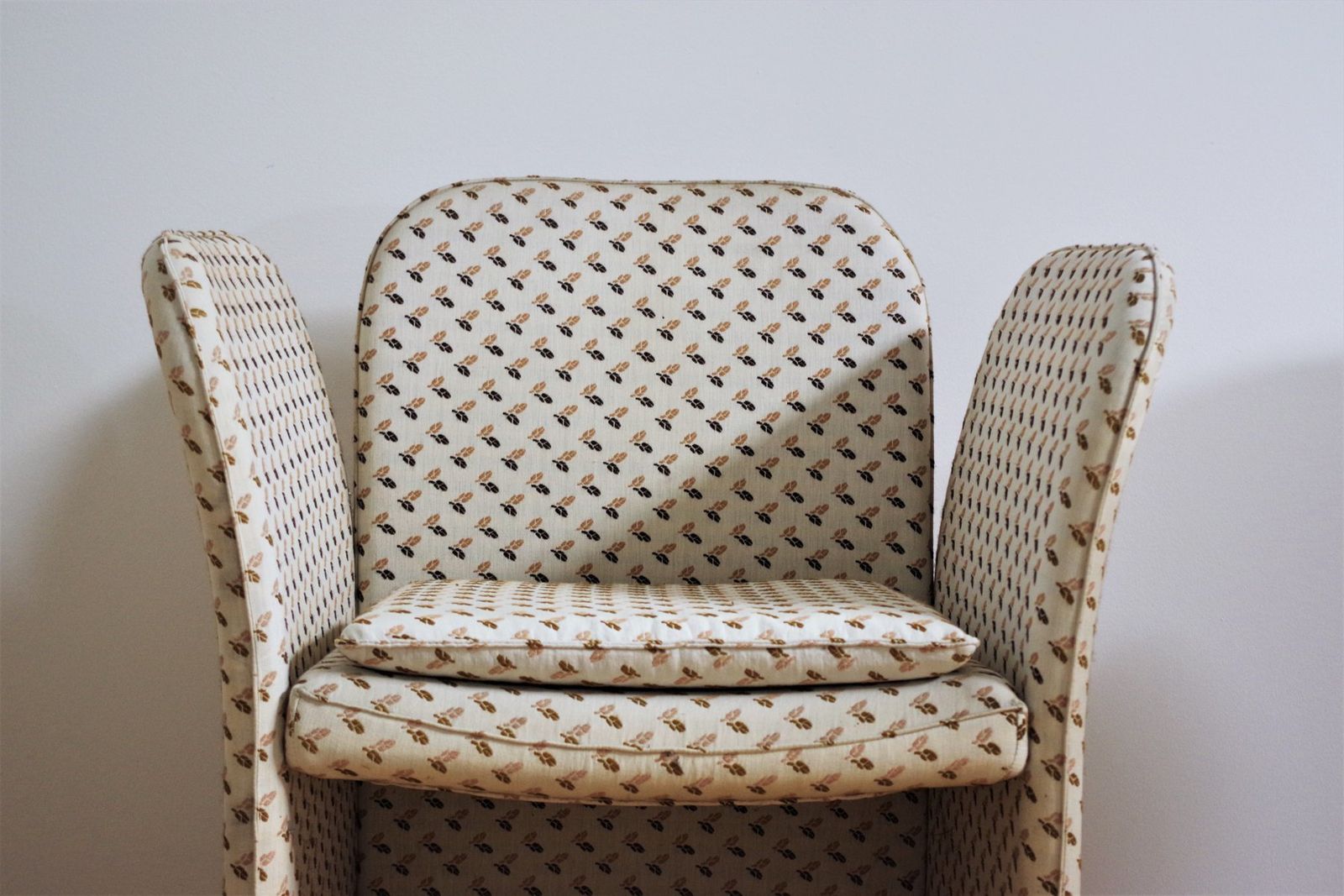 530.0 Armchairs And Coffee Table In The Style Of B&B Italia, 1970s, Set Of 4 photo