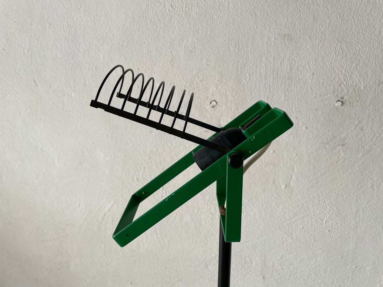 Rare Green Floor Lamp By Ernesto Gismondi For Artemide, 1970s, Italy photo 1933.16