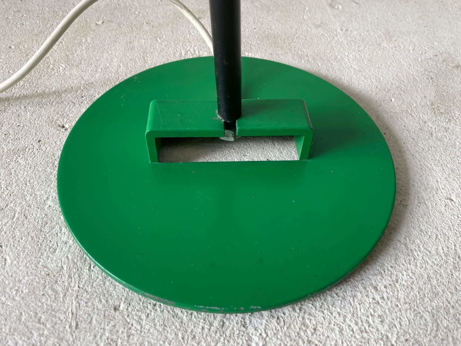 photo for sale Rare Green Floor Lamp By Ernesto Gismondi For Artemide, 1970s, Italy
