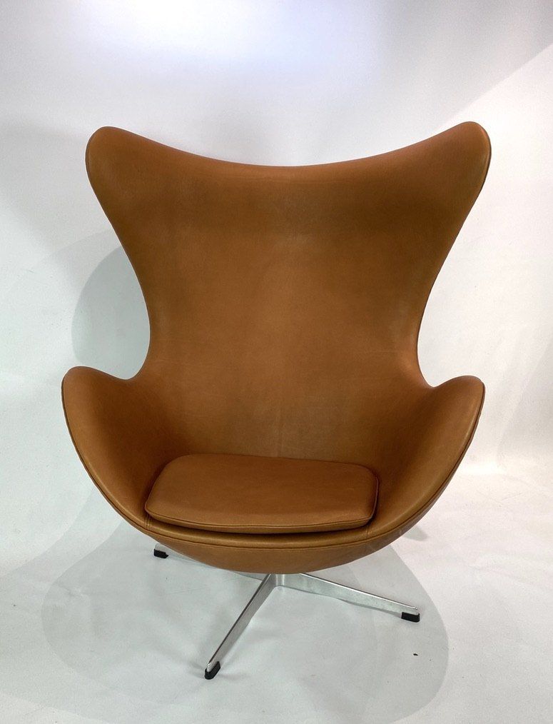 The Egg, Model 3316 Designed By Arne Jacobsen In 1958 And Manufactured By Fritz Hansen photo furniture