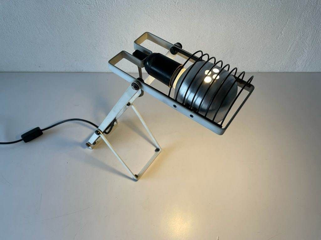 Rare White Desk Lamp By Ernesto Gismondi For Artemide, 1970s, Italy photo 1060.2