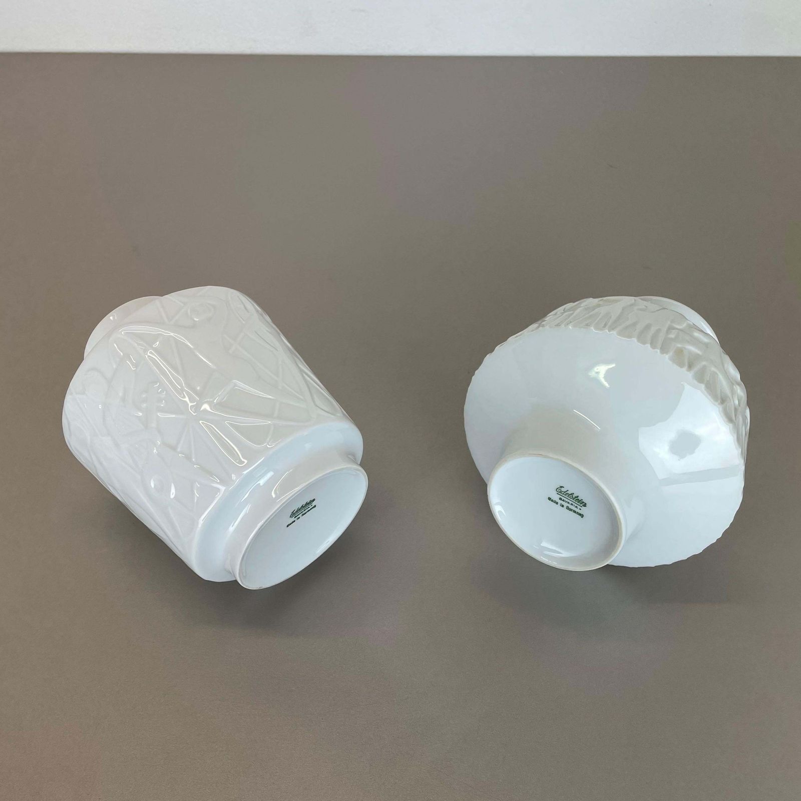 photo vintage Set Of 2 Op Art Biscuit Porcelain Vases By Edelstein Bavaria, Germany, 1970s
