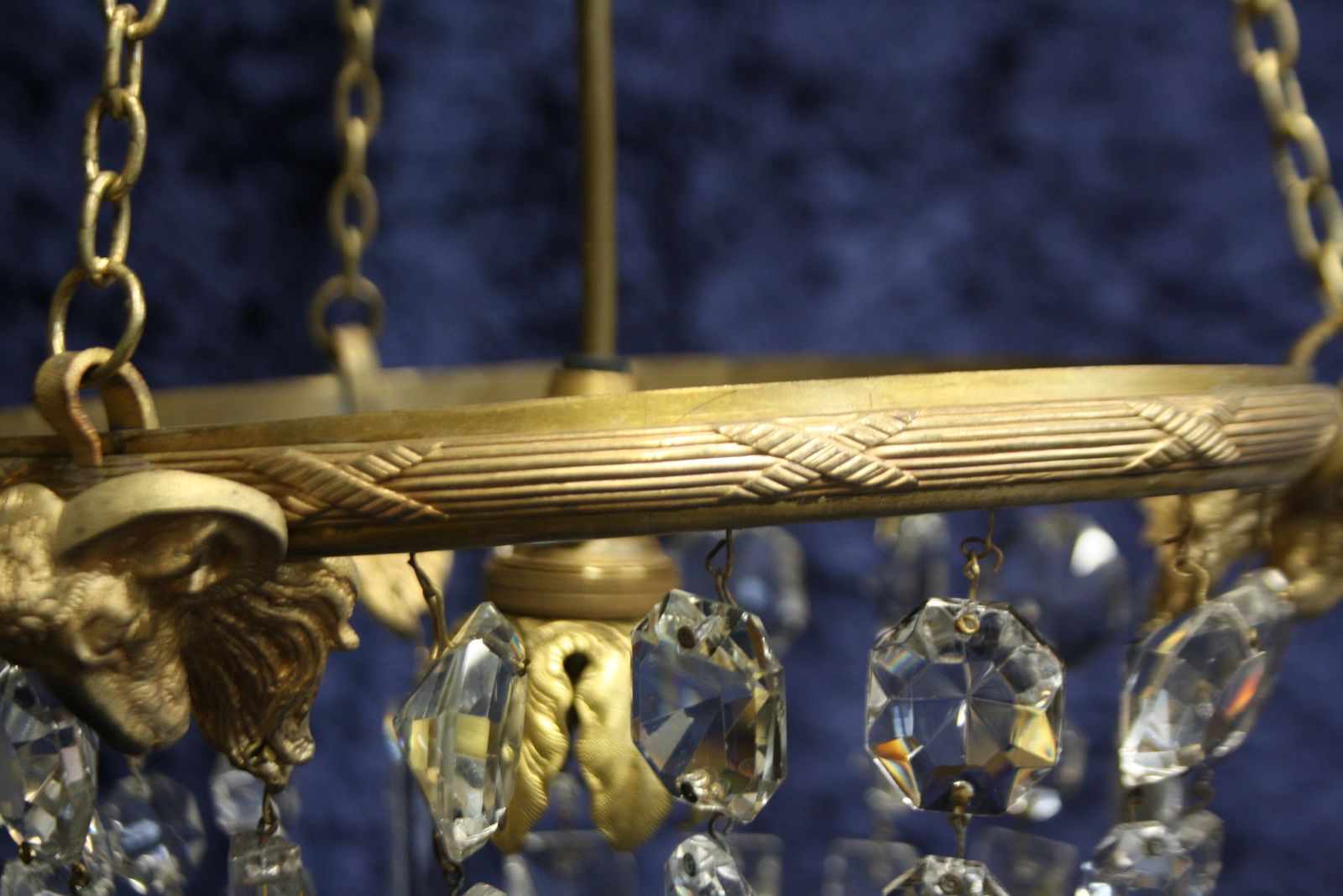 Early 20th Century Chandelier With Ramsheads photo 185.0