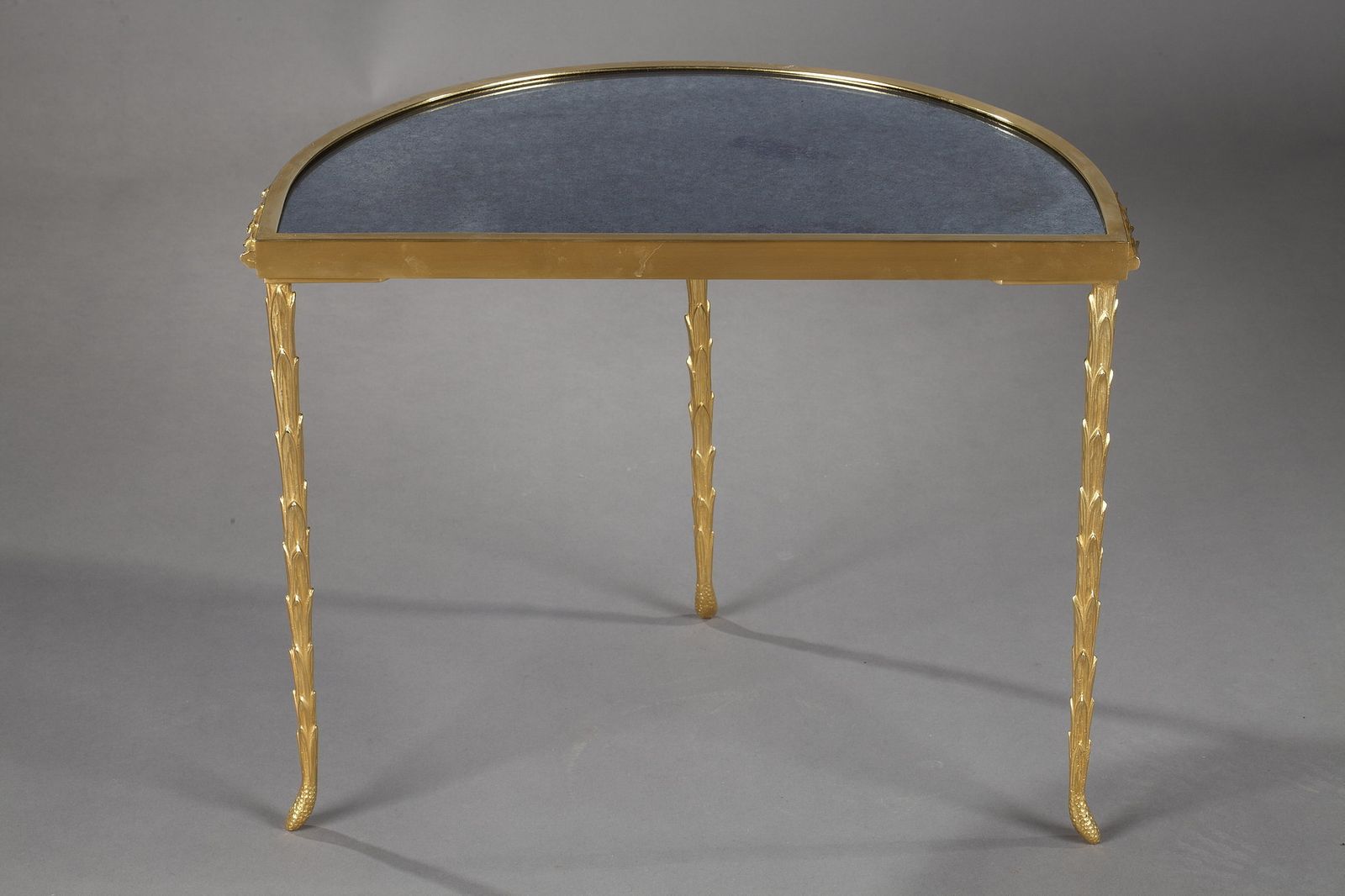 Petite table demi-lune Maison Baguès, plateau en miroir vieilli, en bronze photo buy