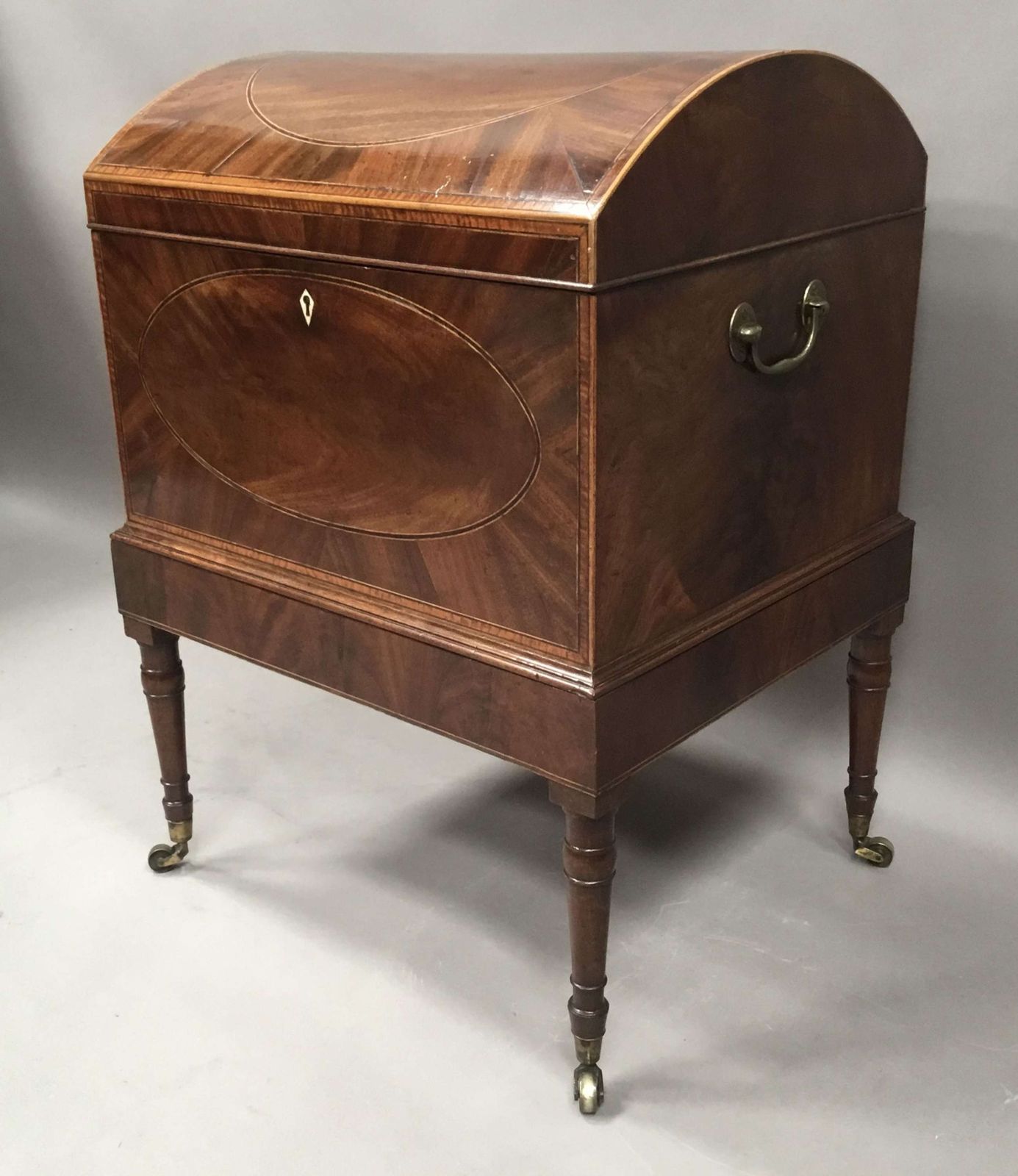photo buy A Fine George III Sheraton Mahogany Cellarette