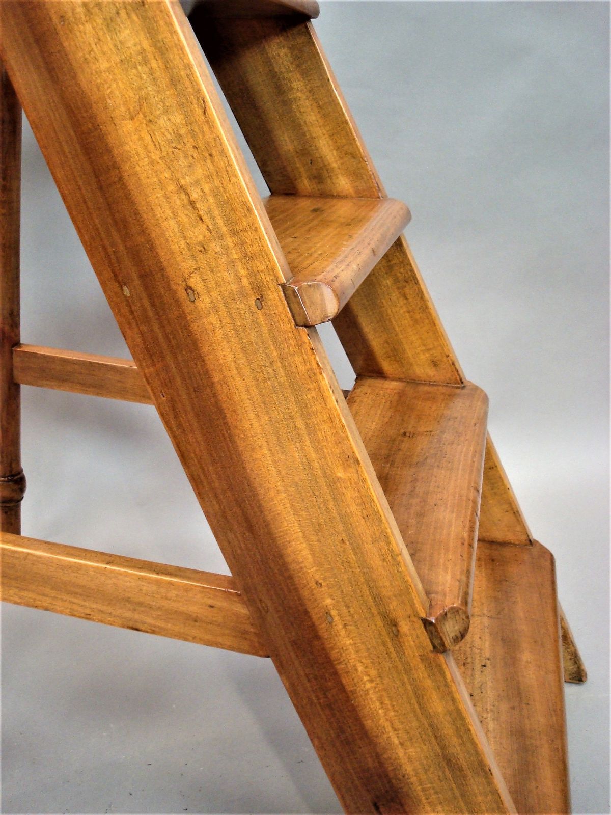 photo for sale C19th English Set Of Fruitwood Library Steps