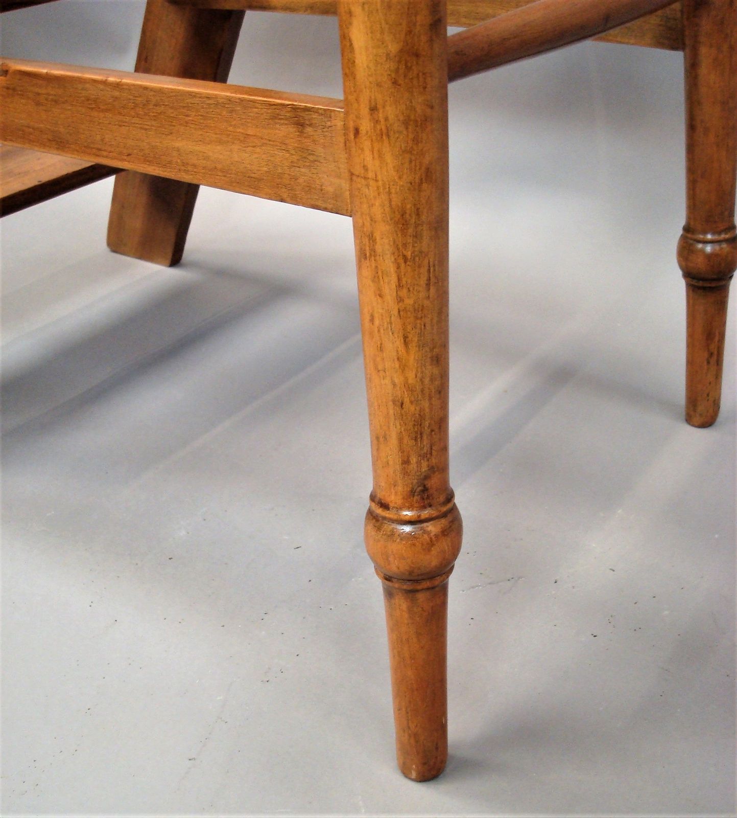 photo vinterior C19th English Set Of Fruitwood Library Steps