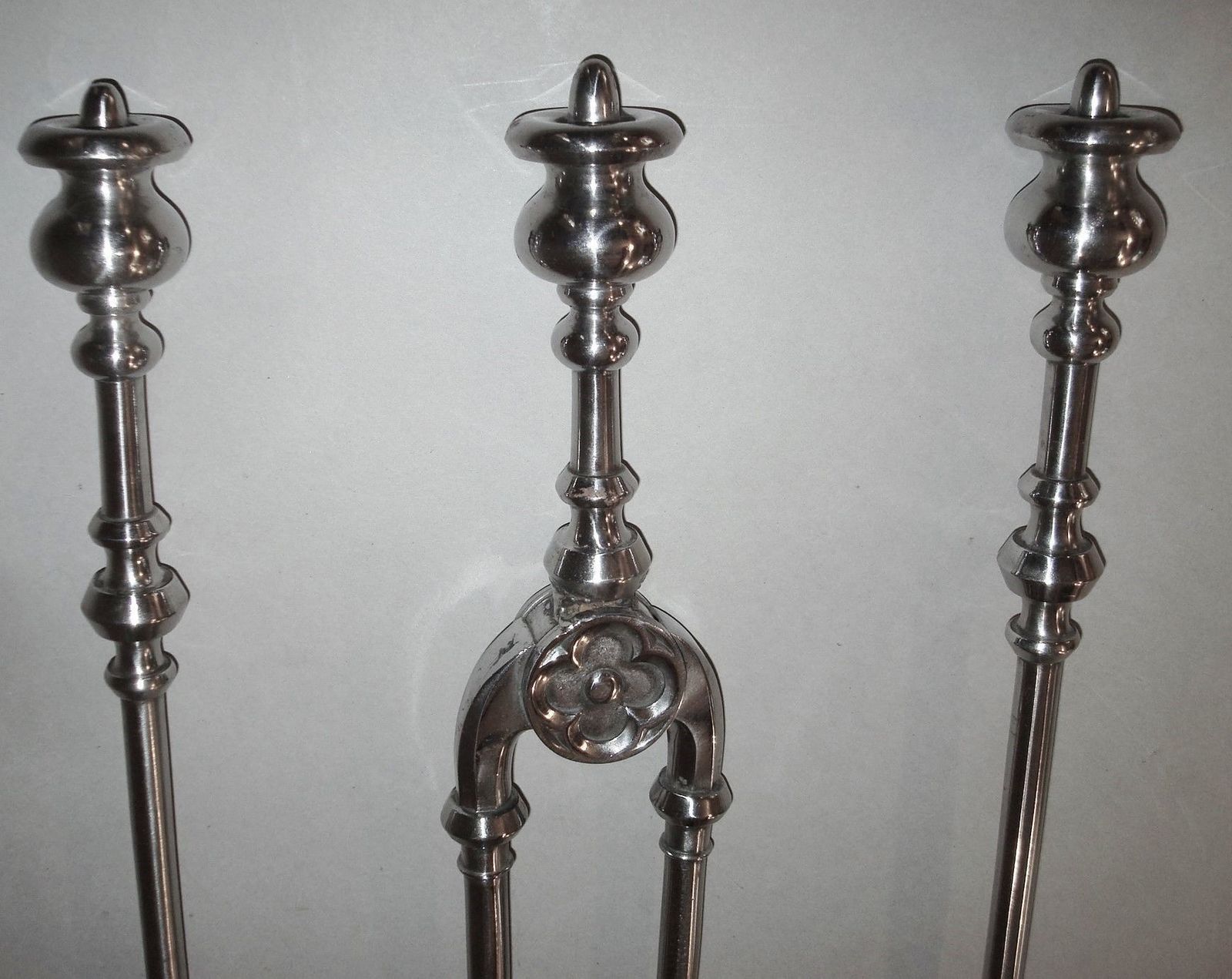 George IV Set Of Polished Steel Fire Irons photo vinterior