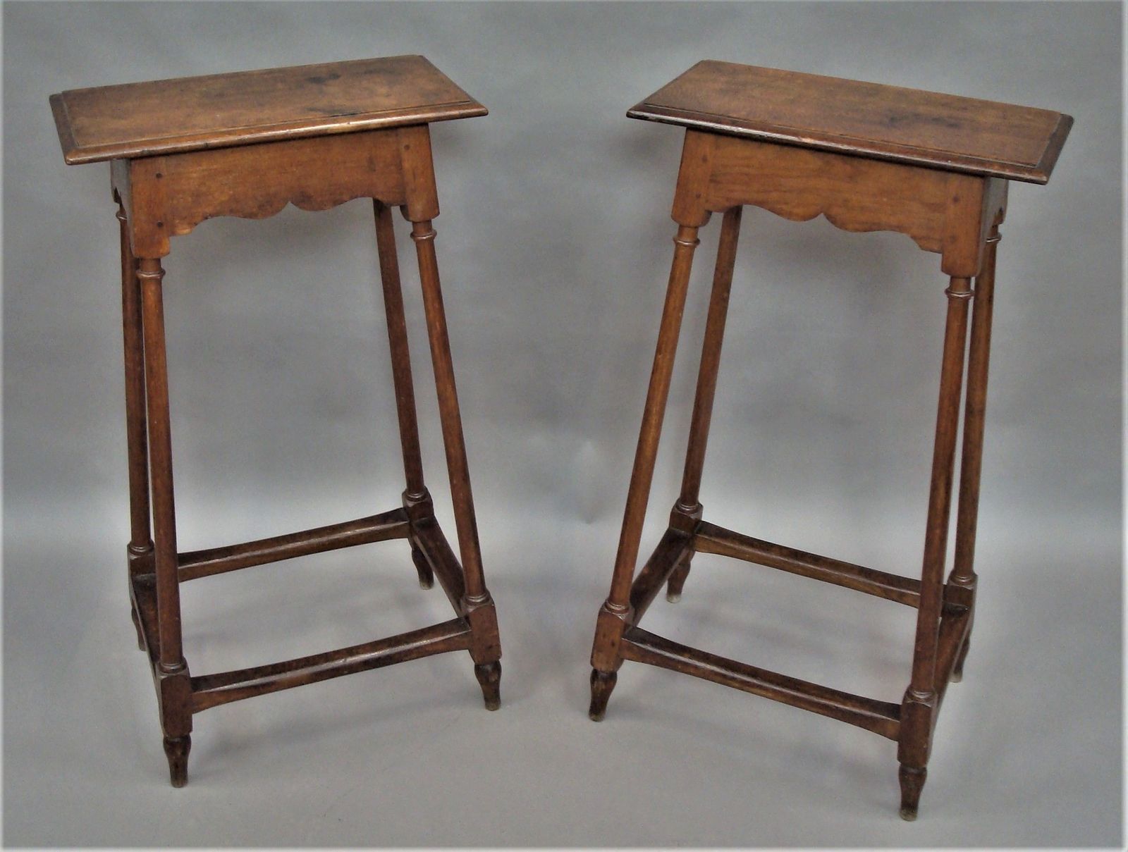 C19th Pair Of Oak Tables, 1900s photo vinterior