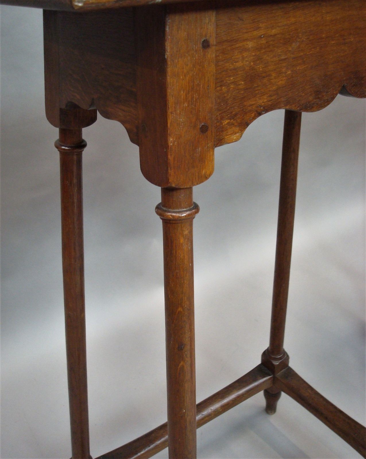 2723.0 C19th Pair Of Oak Tables, 1900s photo
