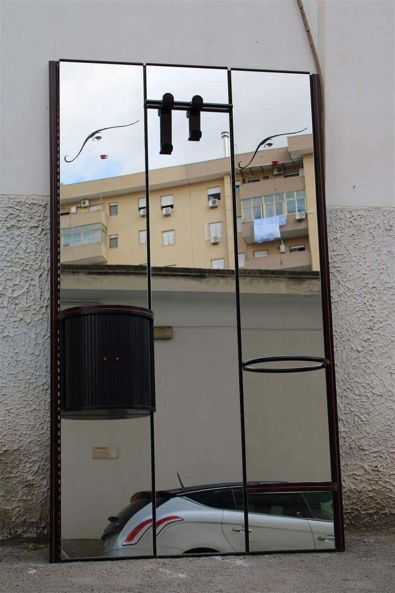 Rimadesio Wall Mirror Black Red Woman Lipstick Pop Art 1980s Lucio Del Pezzo photo furniture
