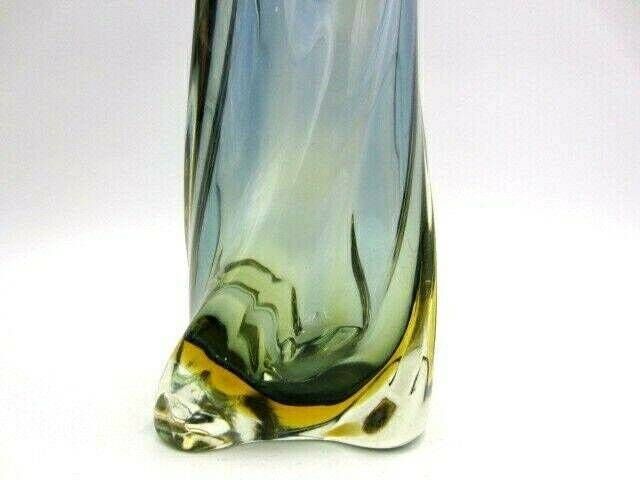 Czech Sommerso Ribbed And Twisted Leaf Vase Blues In Amber Collectible Glass photo buy