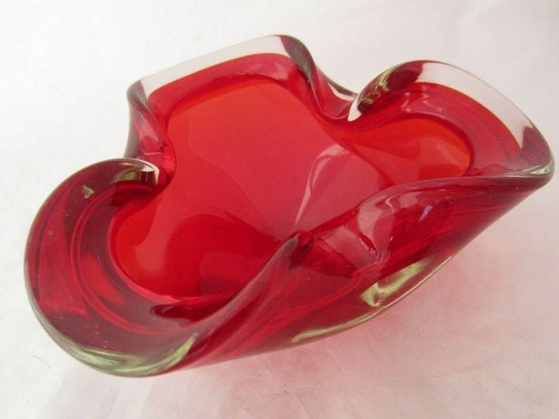 Xxl Seguso Bright Red Sommerso Tricorn Art Glass Bowl 1.4kg photo furniture