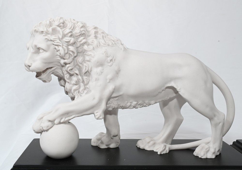 Pair Italian Lions Stone Medici Paw Ball Cats Statues photo buy