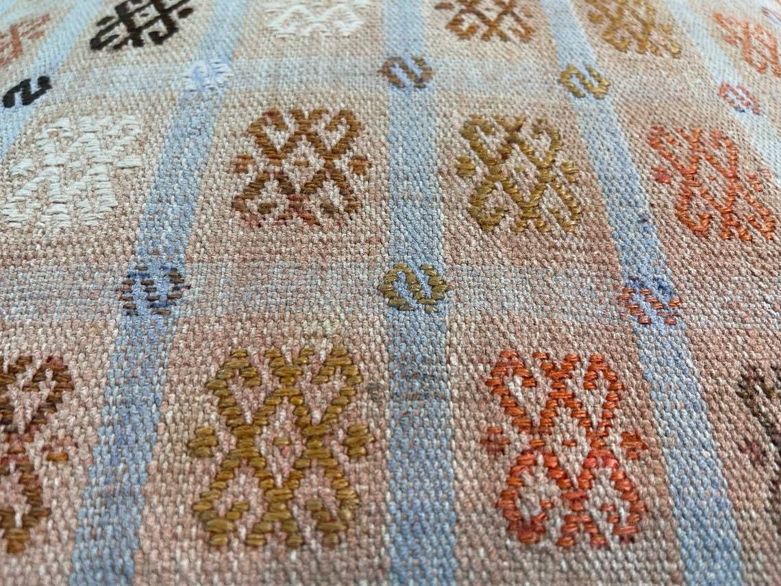 Tapis Kelim Kilim Kussenhoes, Vintage Meditatiebank Kelim Teppich Boho Kilim photo Textiel