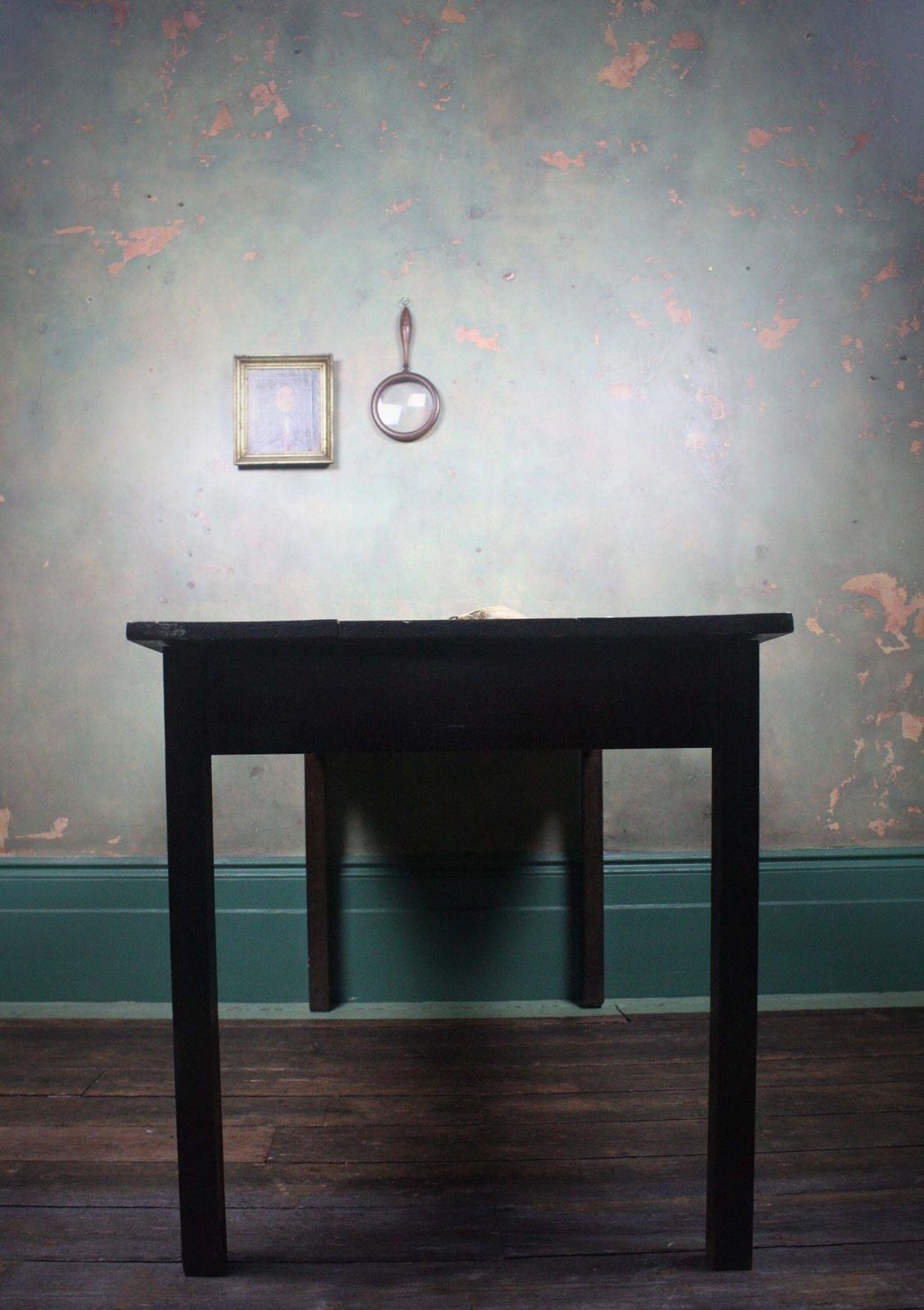 19th Century Arnold & Son Veterinary Operation Key Table "Canine Table" photo buy