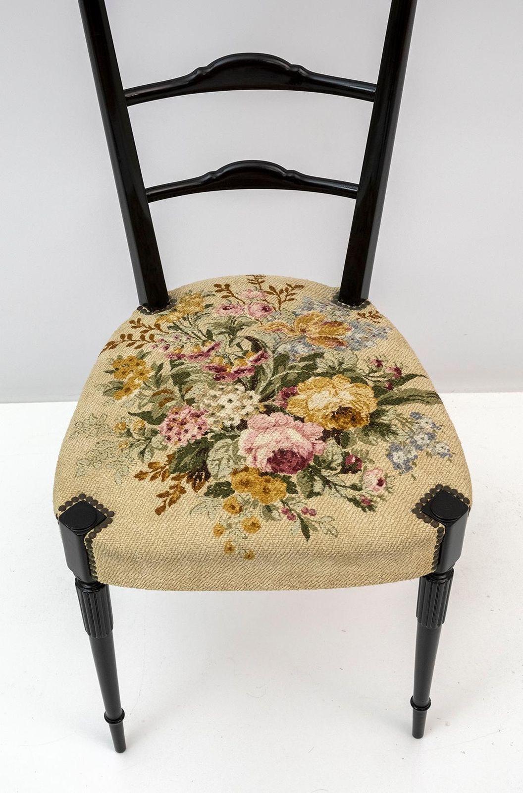 photo furniture Pair Of Chiavari Gio Ponti Style Mid Century Modern Italian High Back Chairs 50s