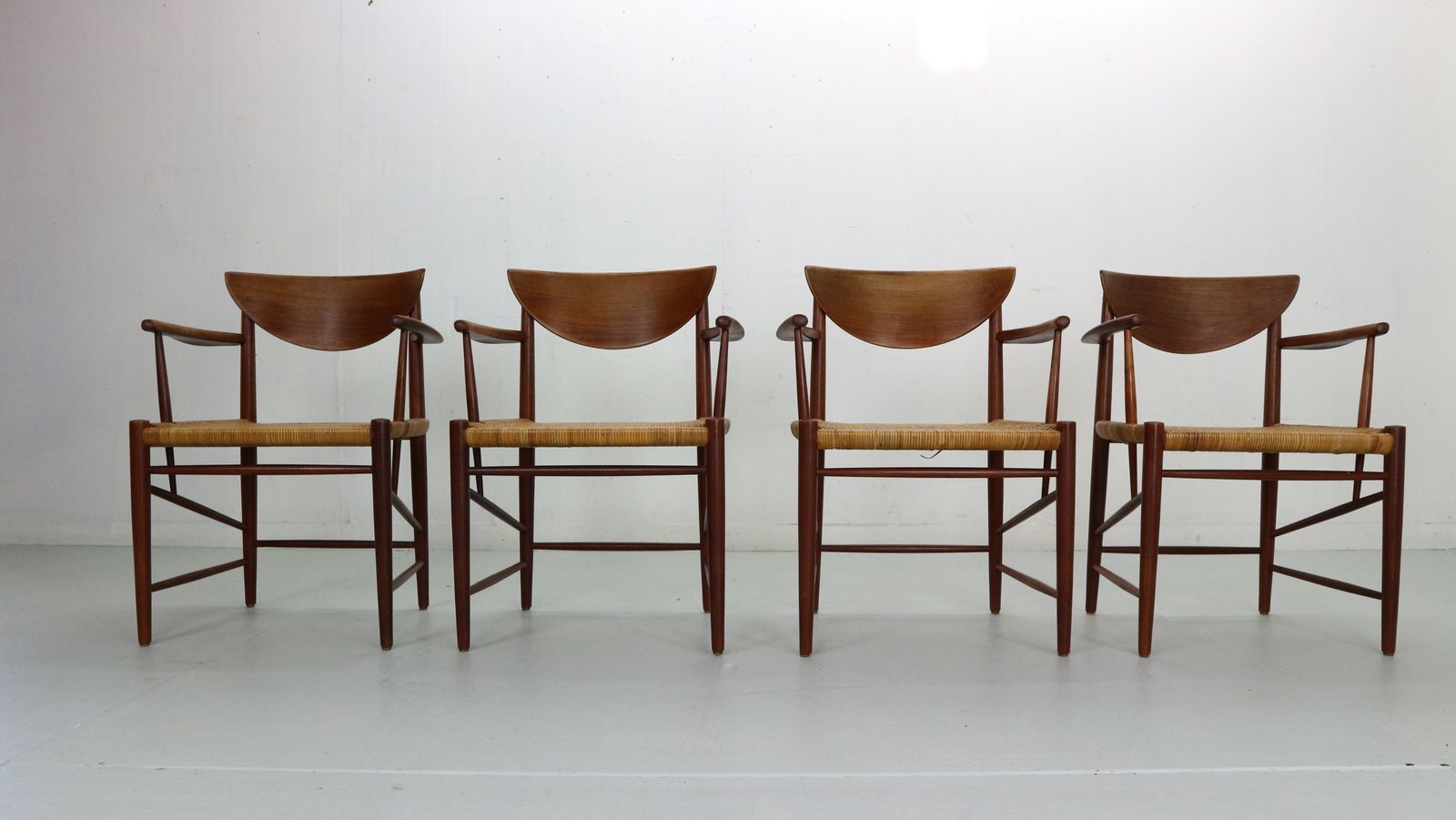 Peter Hvidt & Orla Mølgaard Nielsen Set Of 4 Armchairs No 317, Denmark 1950 photo for sale