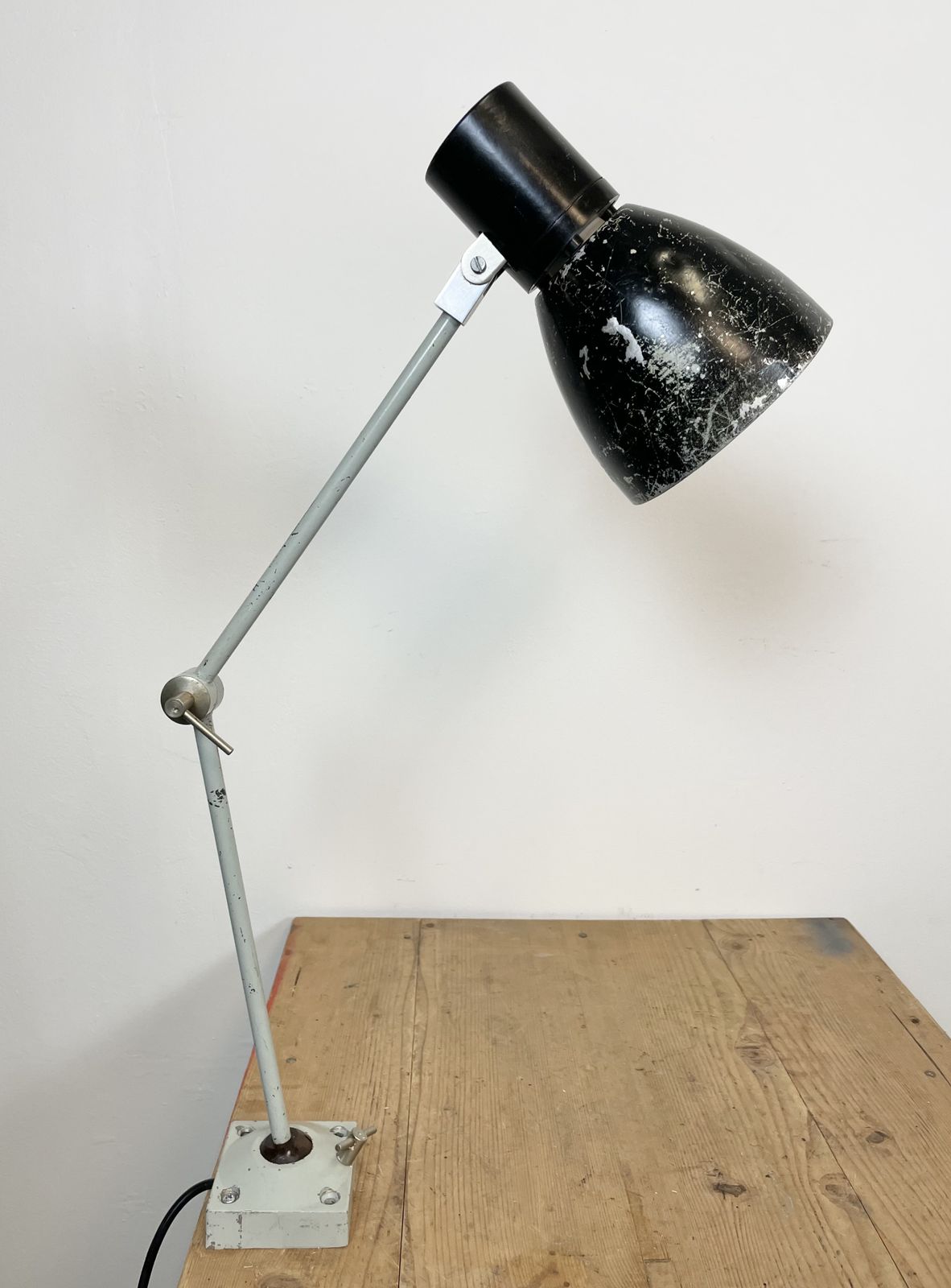 Black Industrial Table Lamp From Elektrosvit, 1970s photo vintage