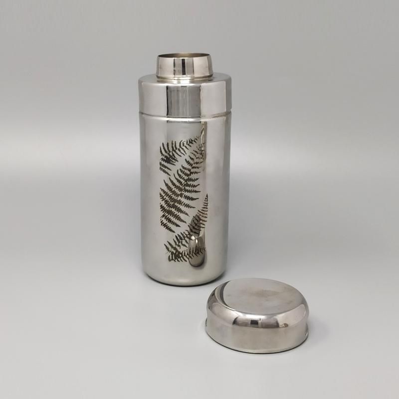 Astonishing Italian Sambonet Cocktail Shaker Graffiti Collection photo for sale