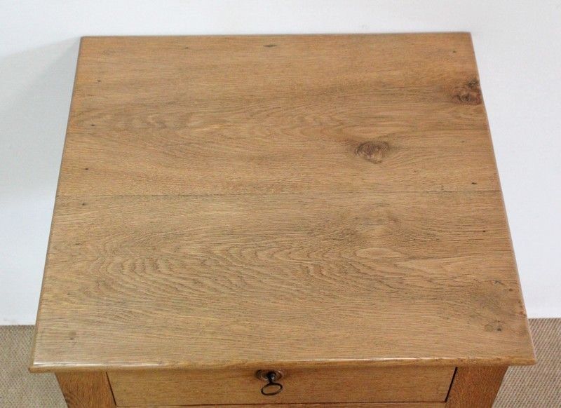 Small Table In Oak, In The Louis Philippe Style   2nd Part Of The 19th Century photo 1431.7