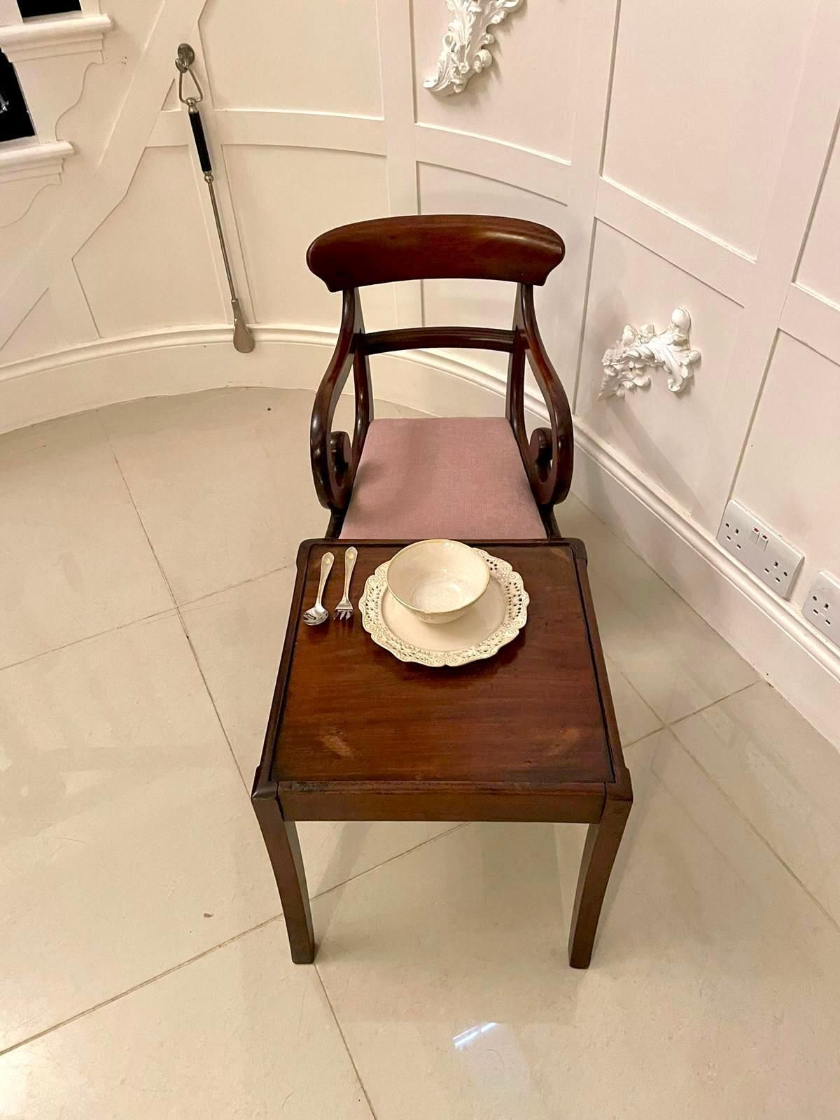 photo vintage Unusual Antique William IV Quality Mahogany Child’s Armchair And Stand