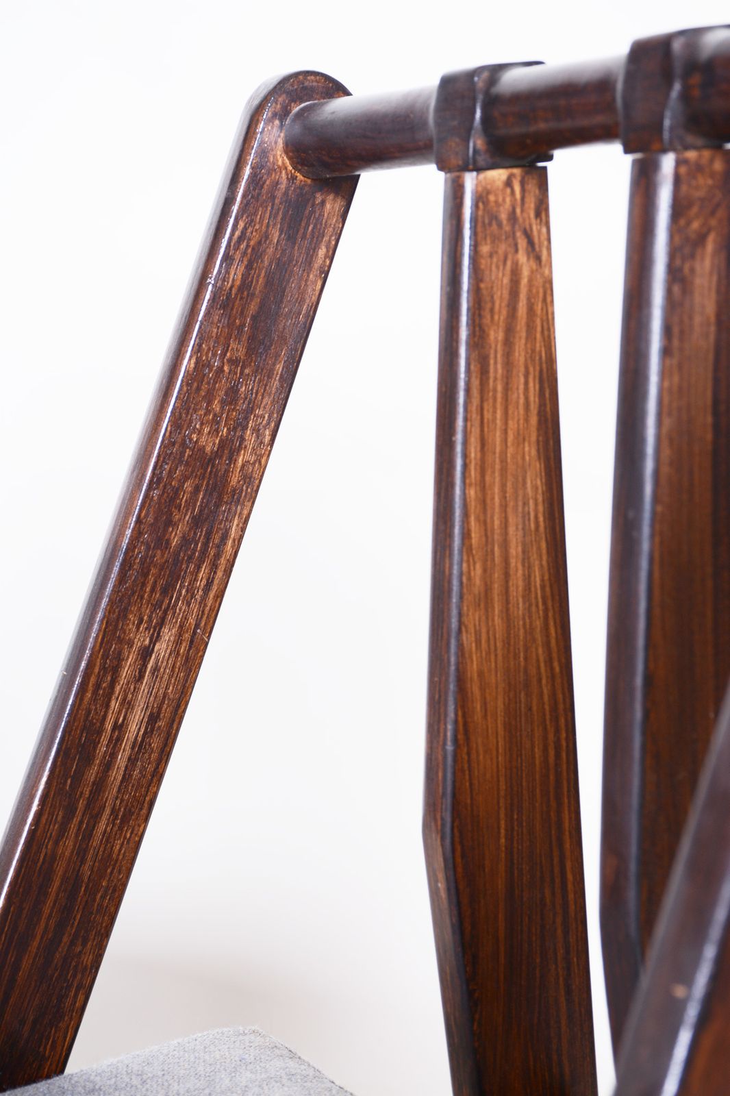 750.0 Pair Of Avant Gard Armchairs. Made In 1940s Czechia. Original, Non Restored. photo