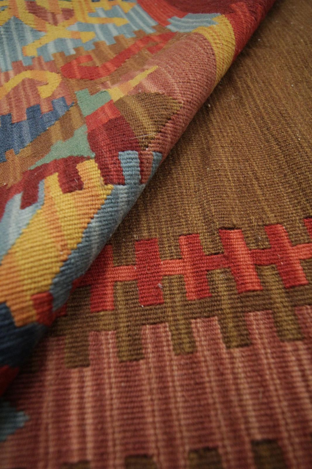 Modern Kilim Rug Traditional Carpet Red Kilims Wool Flatwoven Area Rug photo vintage