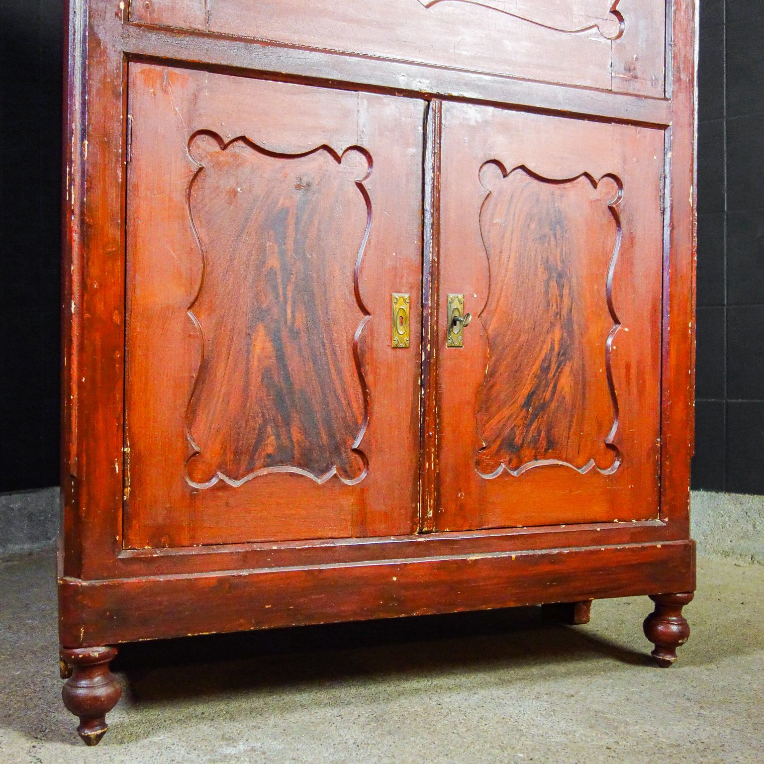 photo furniture Brocante Nederlandse Secretaire – Begin 20e Eeuw – Rood