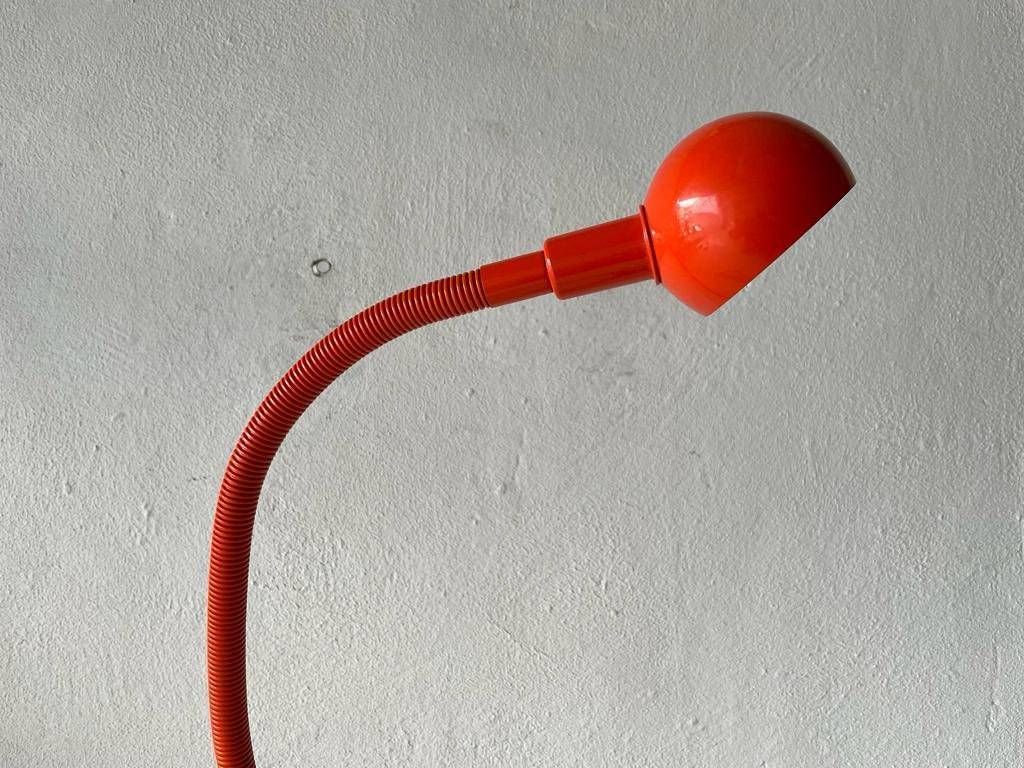 Italian Space Age Hebi Desk Lamp By Isao Hosoe For Valenti Luce, 1970s, Italy photo vintage