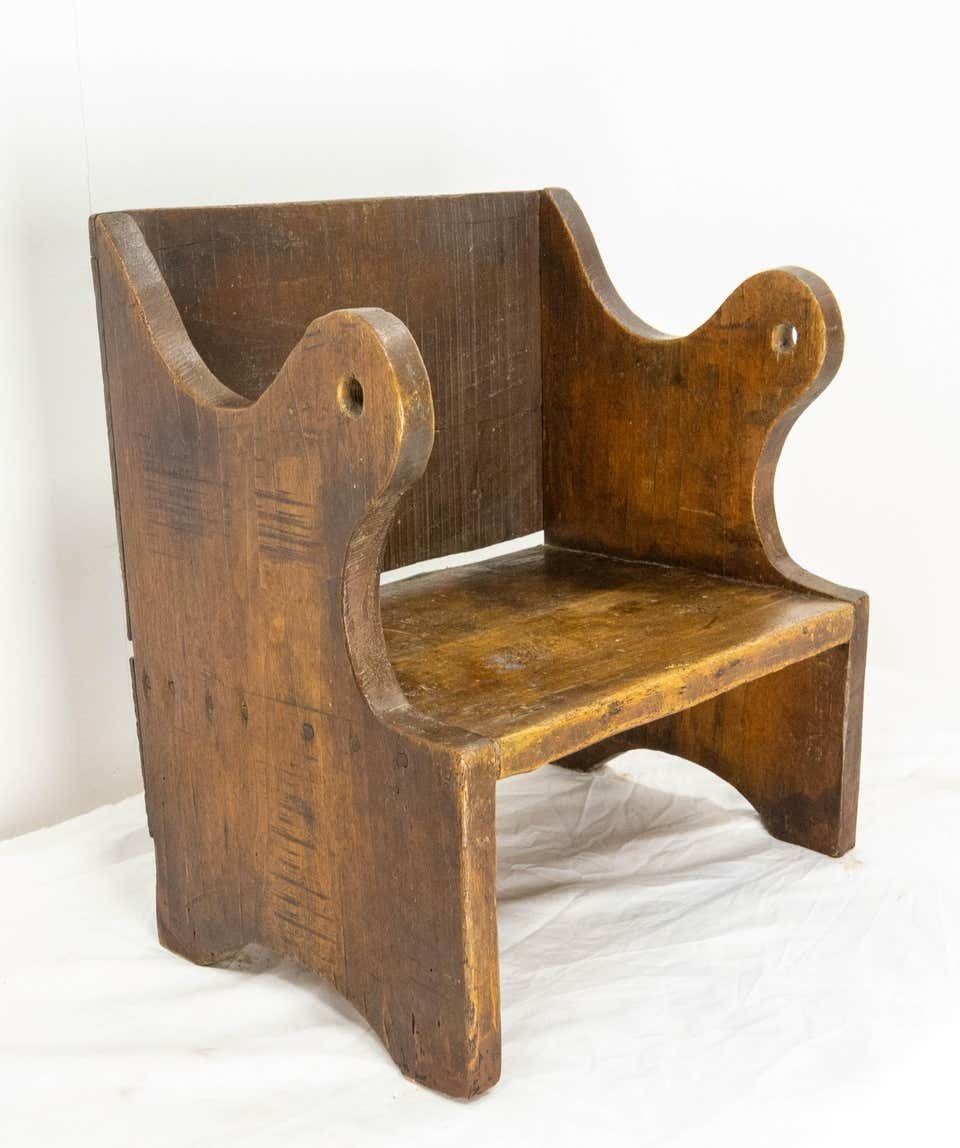 Franse kinderstoel, wit hout, 19e eeuw photo furniture