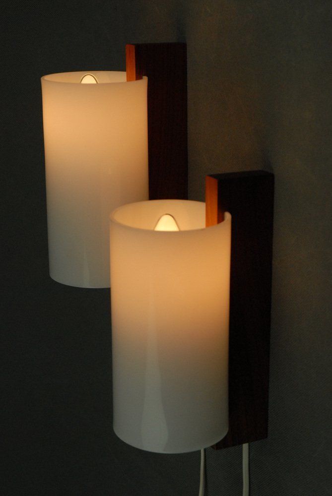Italian Perspex & Teak Wall Lamps By Luigi Massoni For Harvey Guzzini, 1960s, Set Of 2 photo for sale