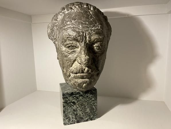 A Rare And Exceptional Antique Bust Of DR Dyson By The Highly Sought After Sculptor Josef Belsky Royal British Society Of Sculptors photo buy