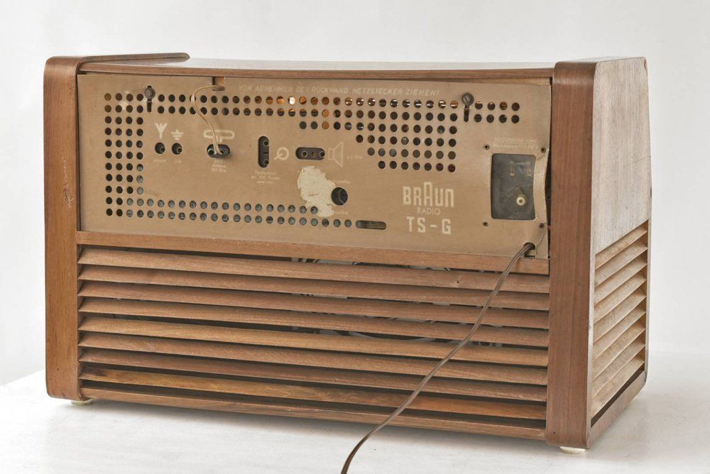 5028.0 German Ts G Table Radio By Hans Gugelot And Helmut Müller Kühn For Braun Ag, 1955 photo