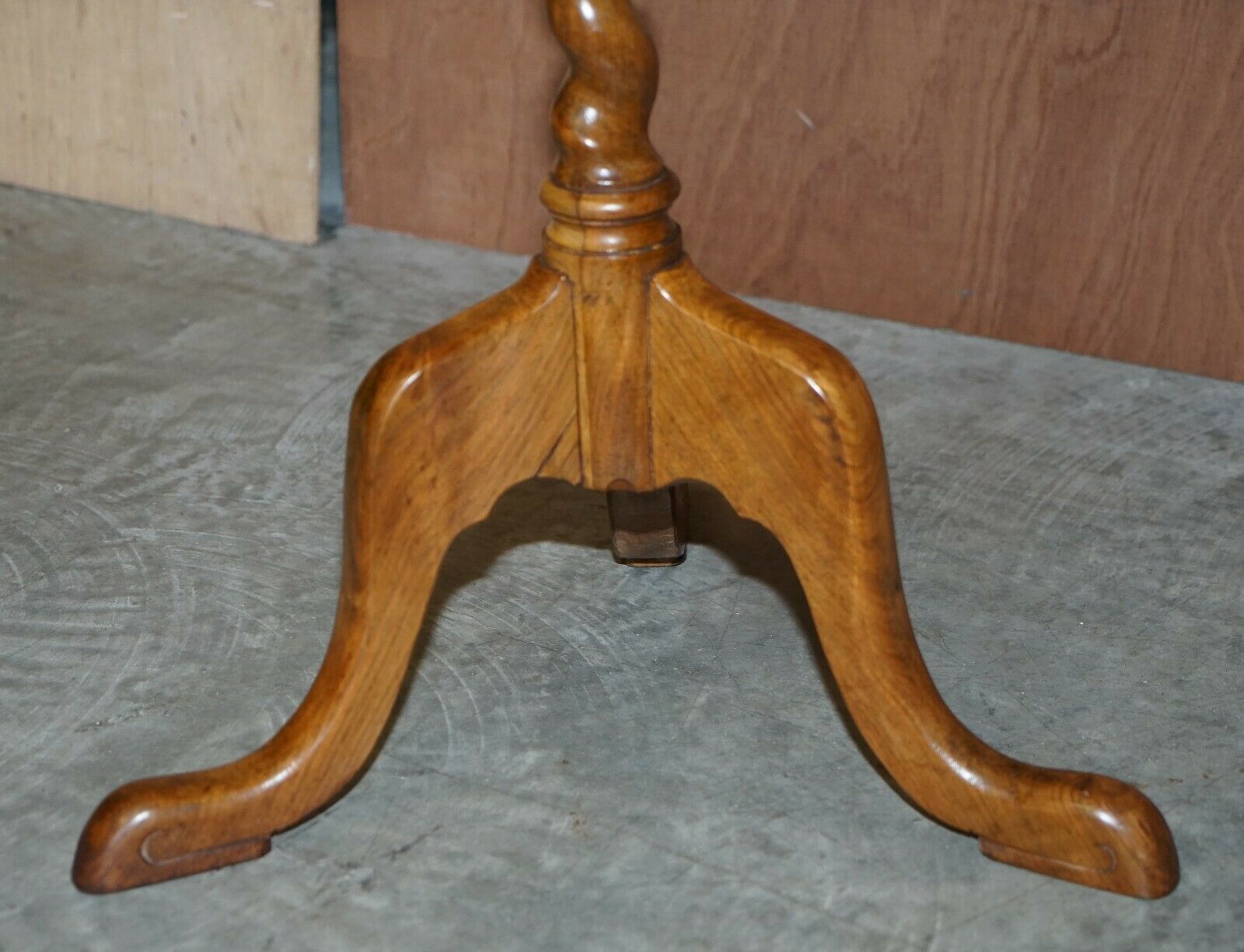 photo furniture Lovely Antique Victorian English Walnut Tilt Top Side Occasional Tripod Table