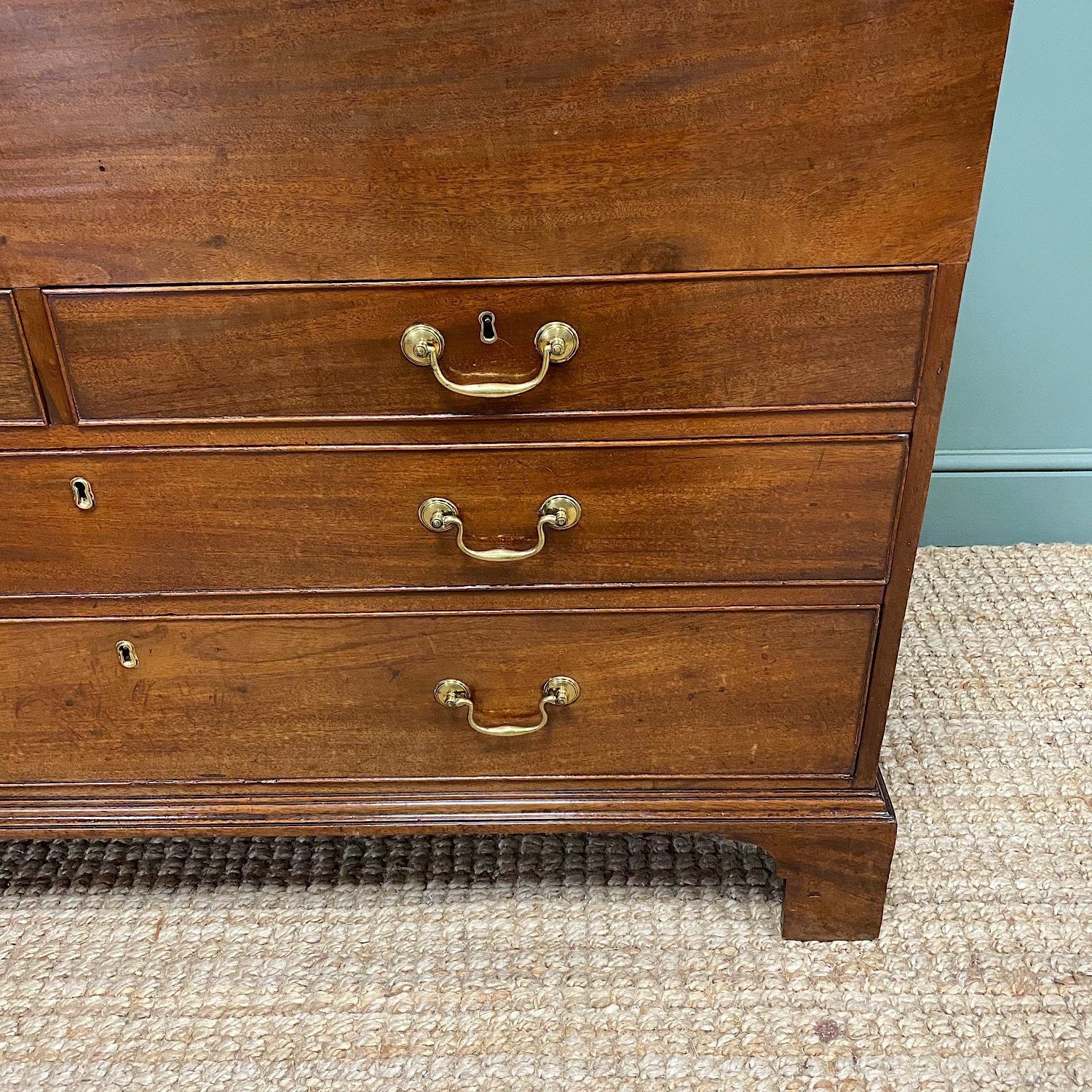 Spectacular Quality Georgian Mahogany Antique Chest photo vinterior