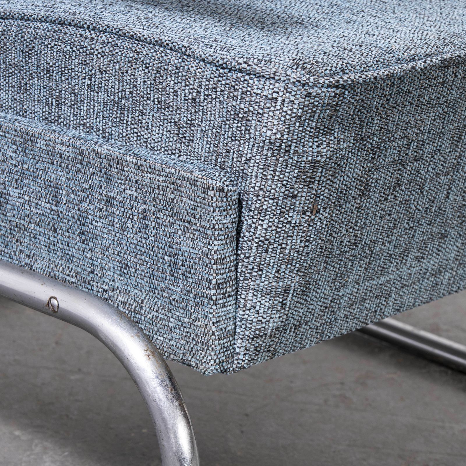 photo furniture 1930’s Pair Of Mucke Melder Original Armchairs – Fully Restored (Blue Fleck)