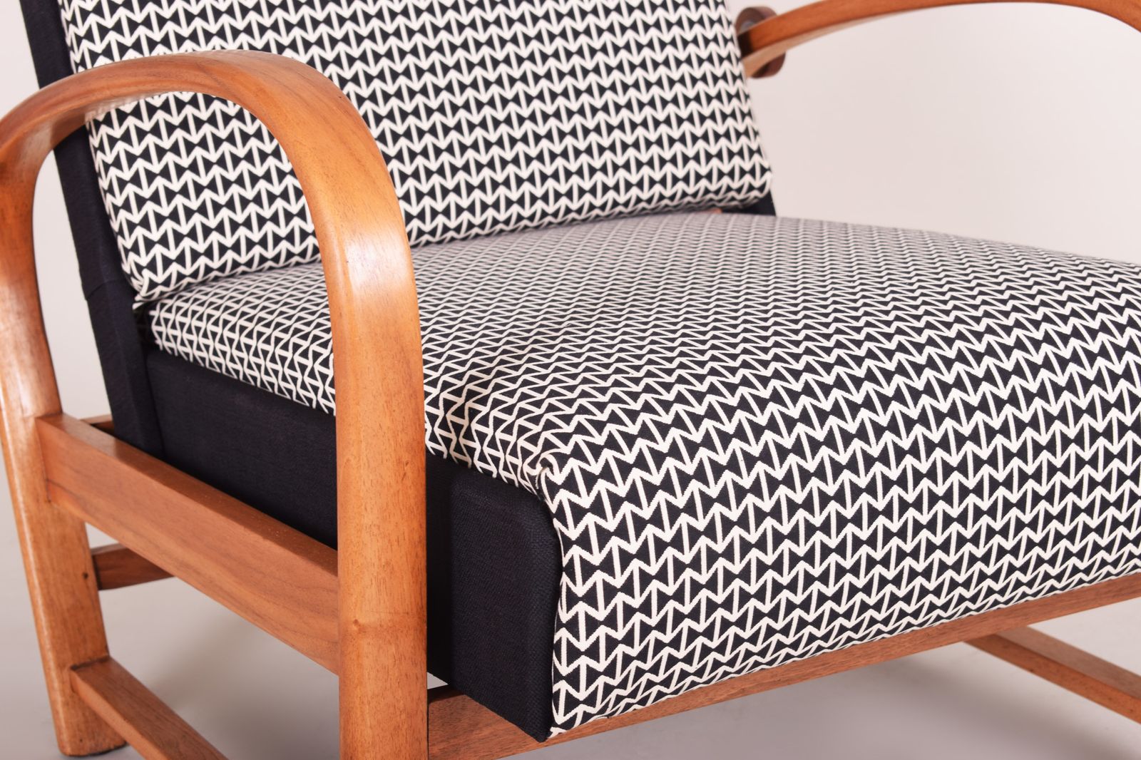 Art Deco Reclining Chair Made In 1930s Germany By Thonet. Restored Matte Finish photo vinterior