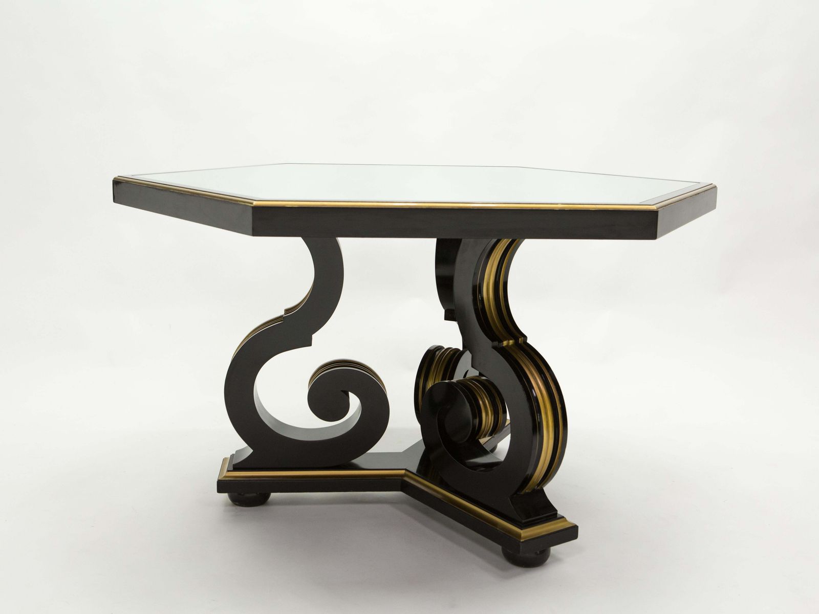 Table Maurice Hirsch néoclassique noire dorée à plateau miroir, années 1970 photo 8151.615