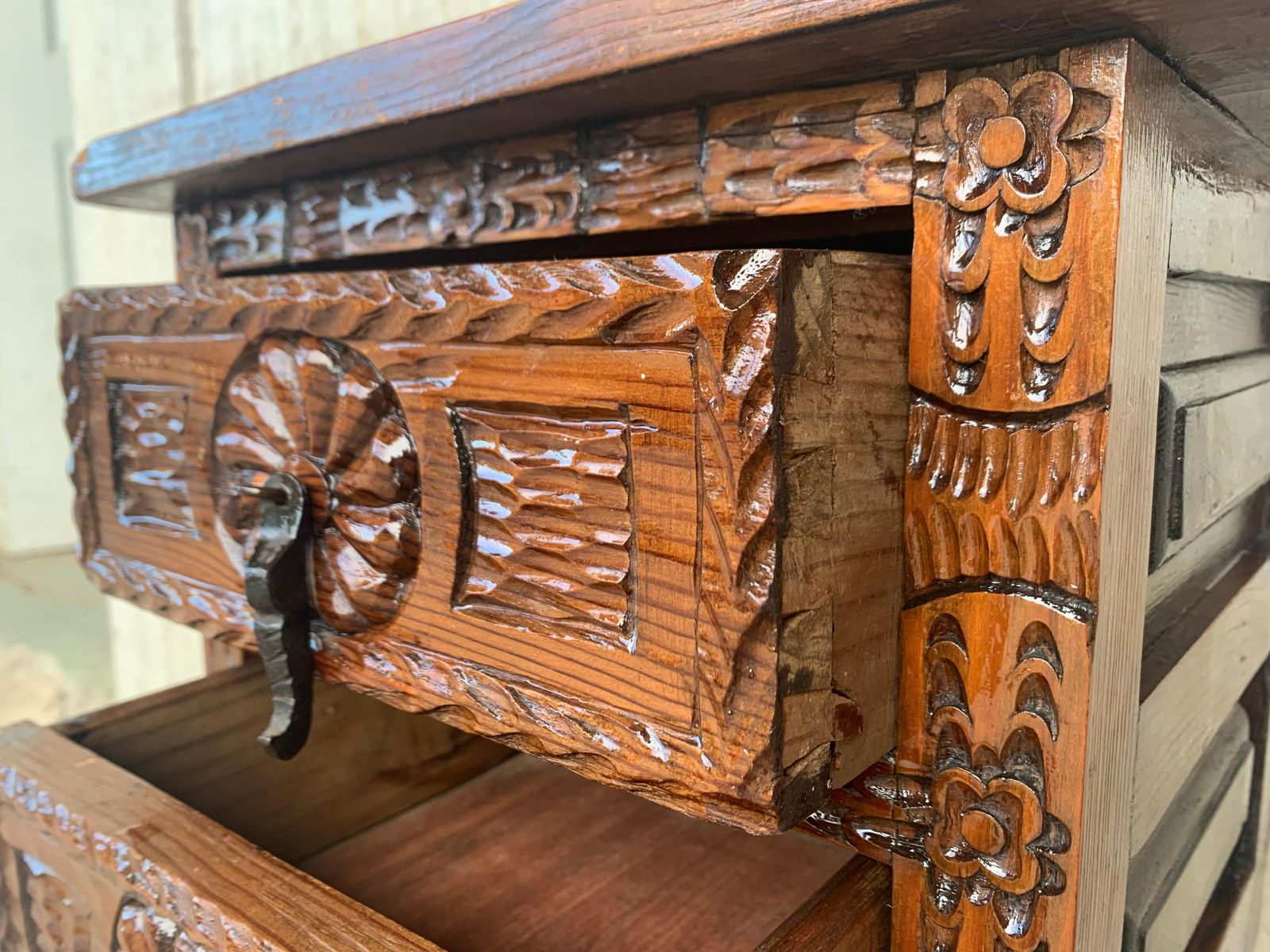 photo furniture Antique Spanish Carved Walnut End Table Or Nightstand With 2 Drawers