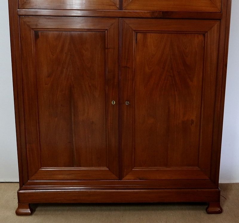 photo furniture Important Mahogany Four Door Cabinet   2nd Part Of The 19th Century