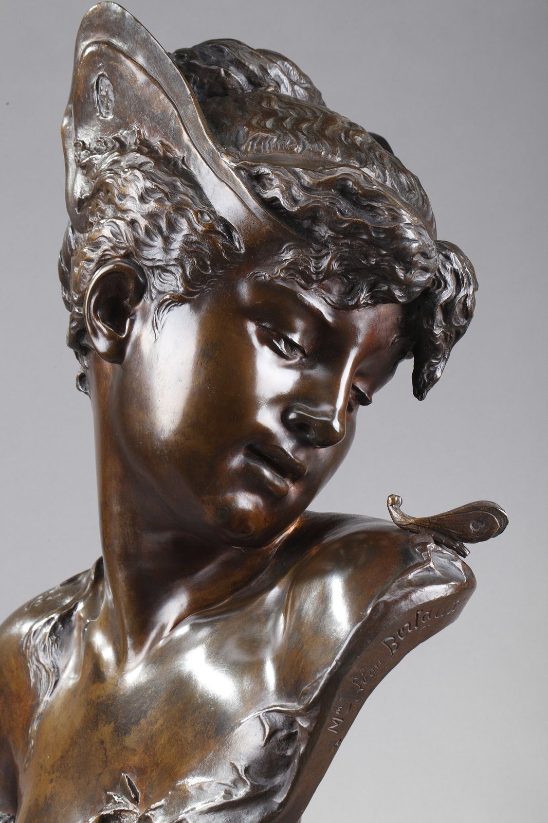 photo for sale Buste de « Psyché » en bronze patiné, par Boyer et Rolland