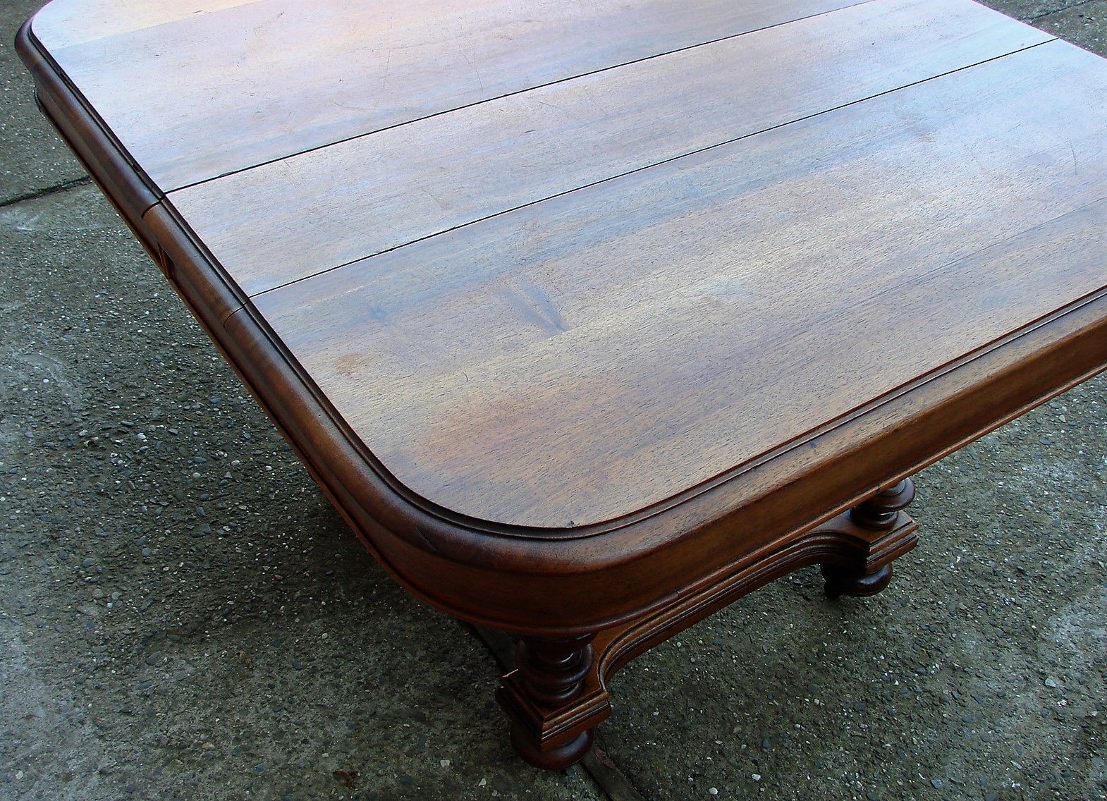 Oak Table From The Turn Of The 19th Century. photo Furniture