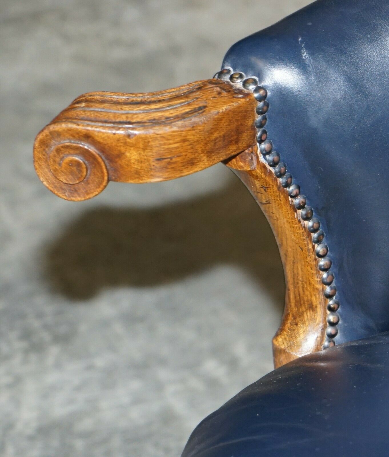 Antique Regency Circa 1810 1820 Claw & Ball Oak Framed Blue Leather Armchair photo Furniture