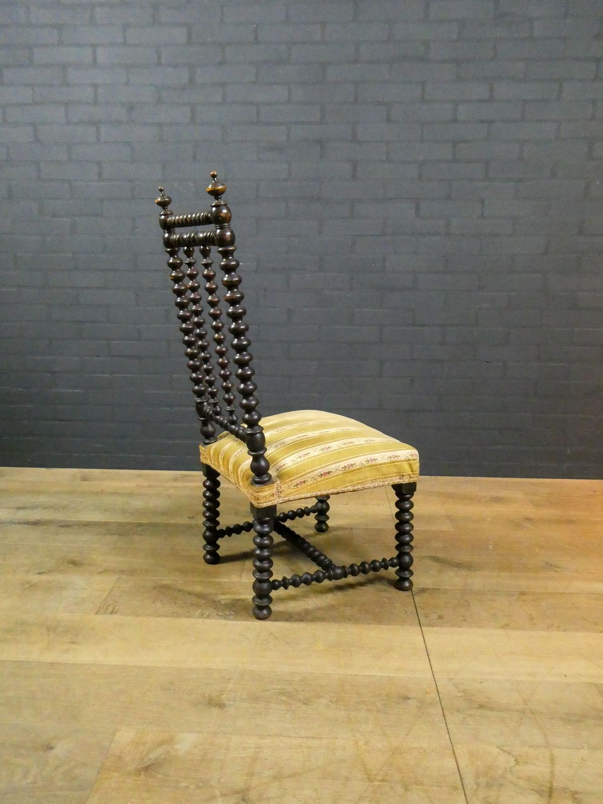 Antique Bobbin Chair photo buy