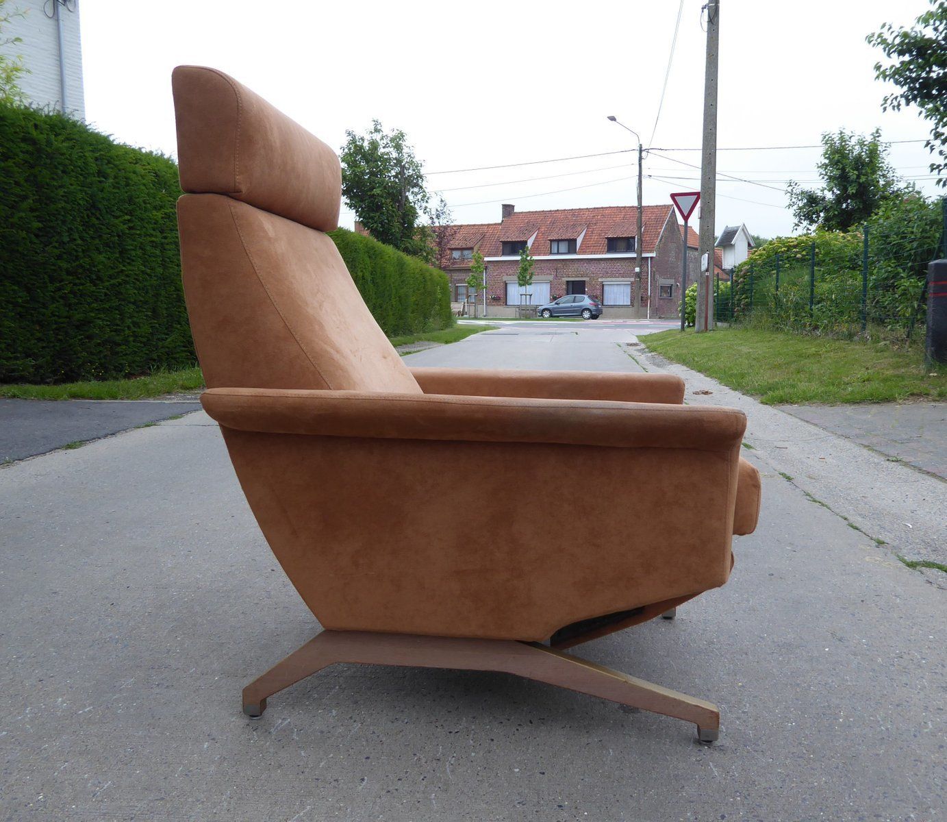 Shelby Lounge Chair By Georges Van Rijck For Beaufort photo furniture
