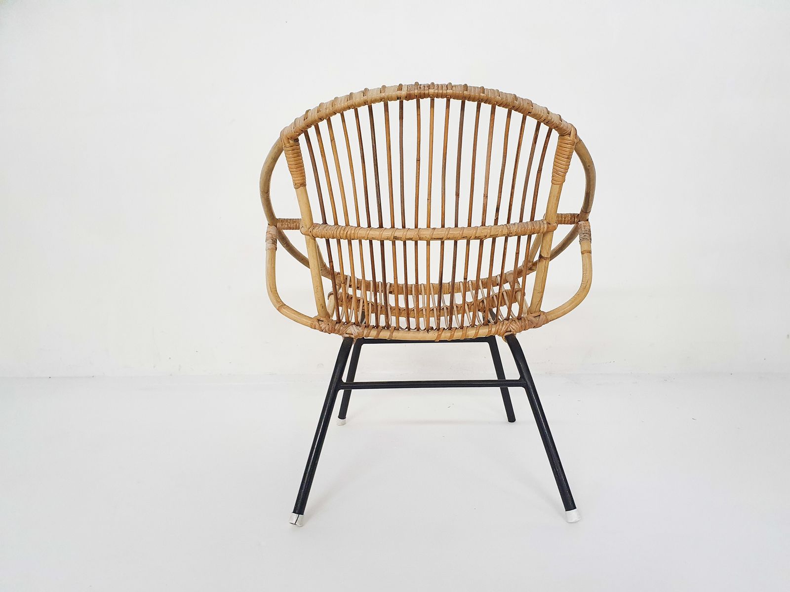 Meubels Rohe Noordwolde Rotan En Metalen Loungestoel, Nederland, Ca. Jaren 1950 photo