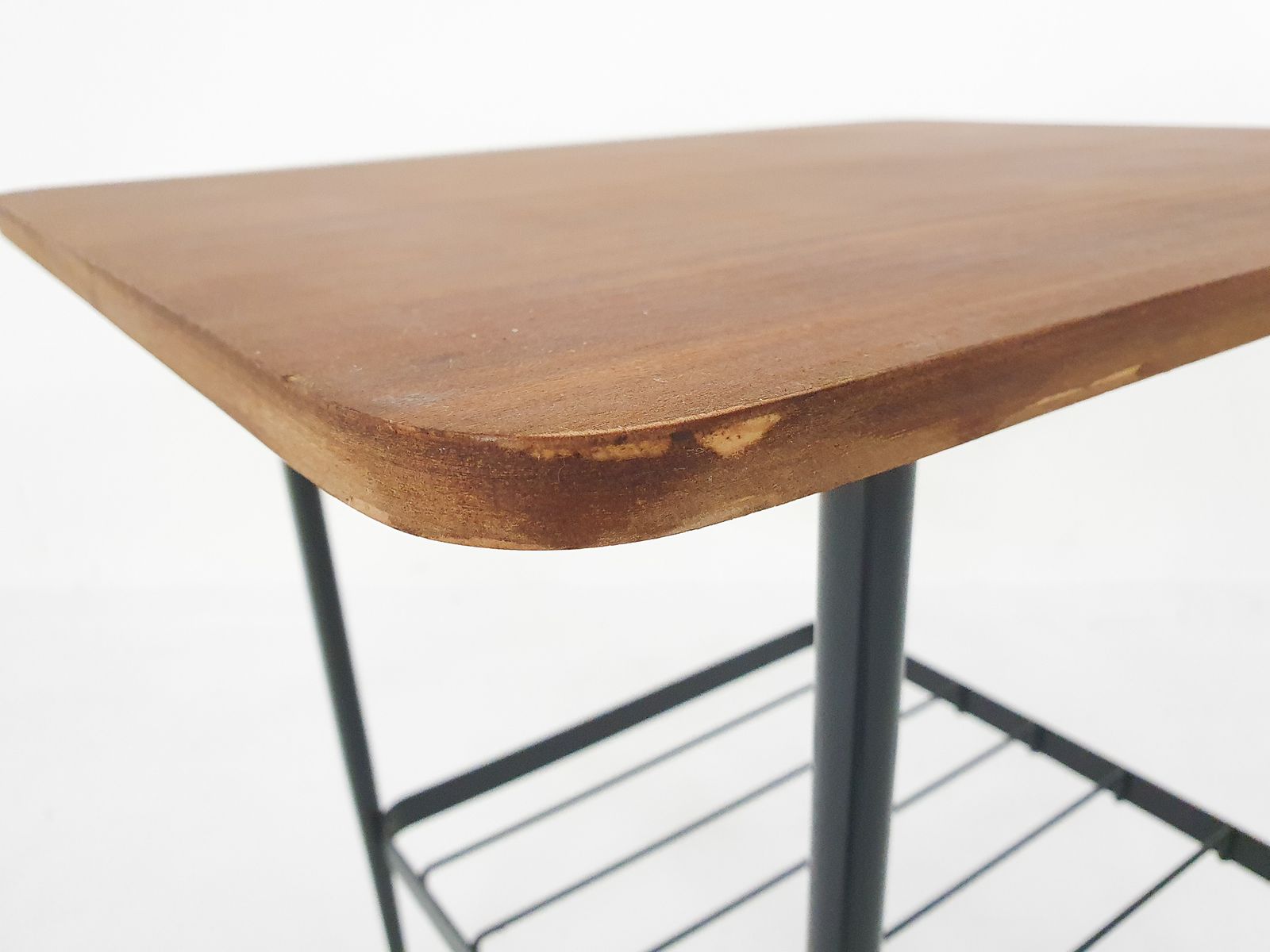 Klein Bijzettafeltje Van Teak En Metaal, Nederland, Ca. Jaren 1950 photo 348.192