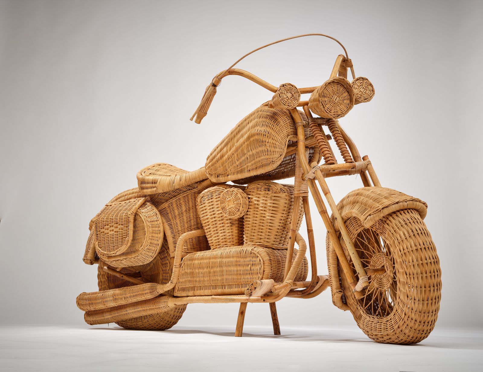 Full Size Vintage Rattan, Bamboo And Wicker Harley Davidson 'Moto' Motorcycle Circa 1980s By Tom Dixon For Habitat. 2 Available photo vinterior